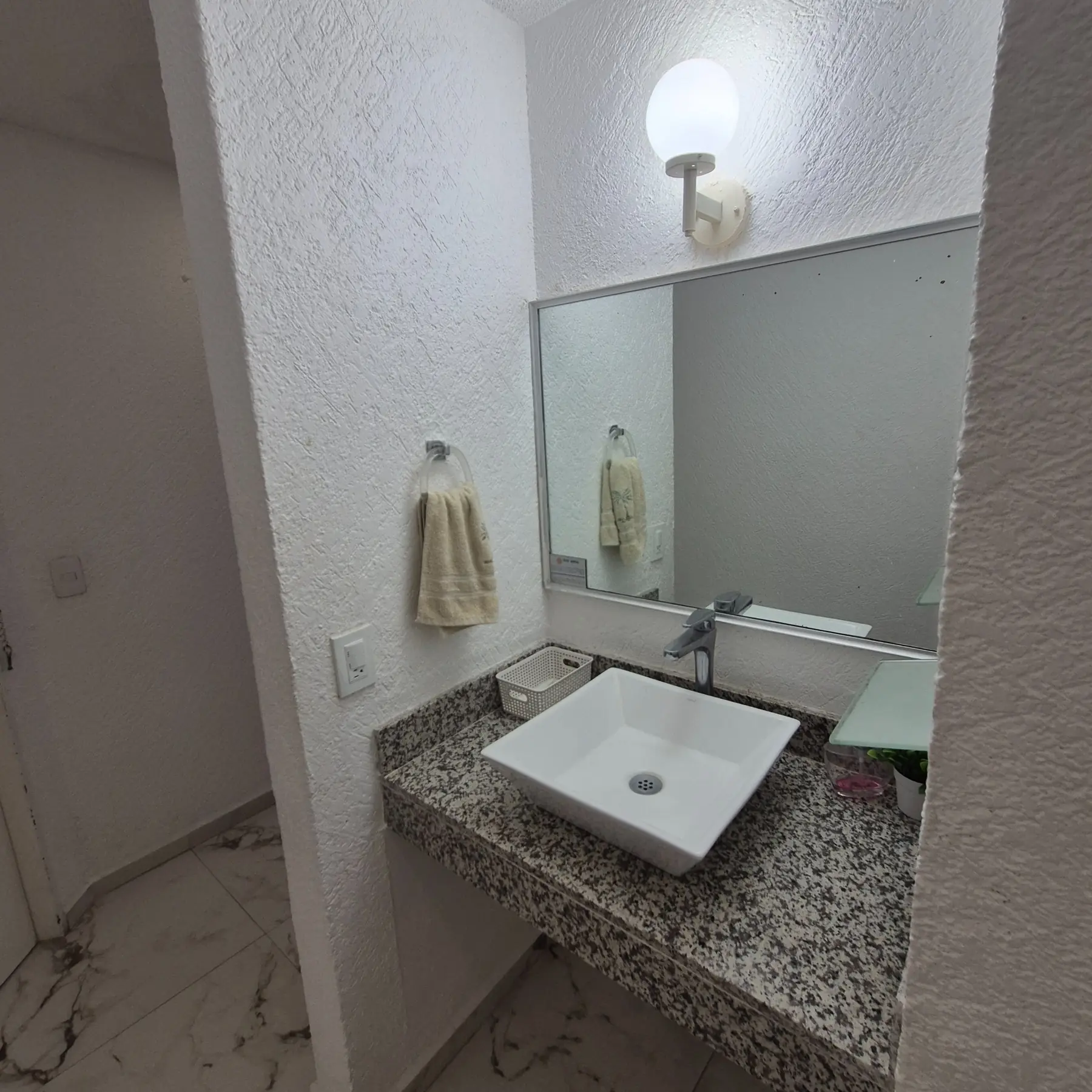 Coral, loft vacacional en Condominio Torres Gemelas, Acapulco — fotografía 11
